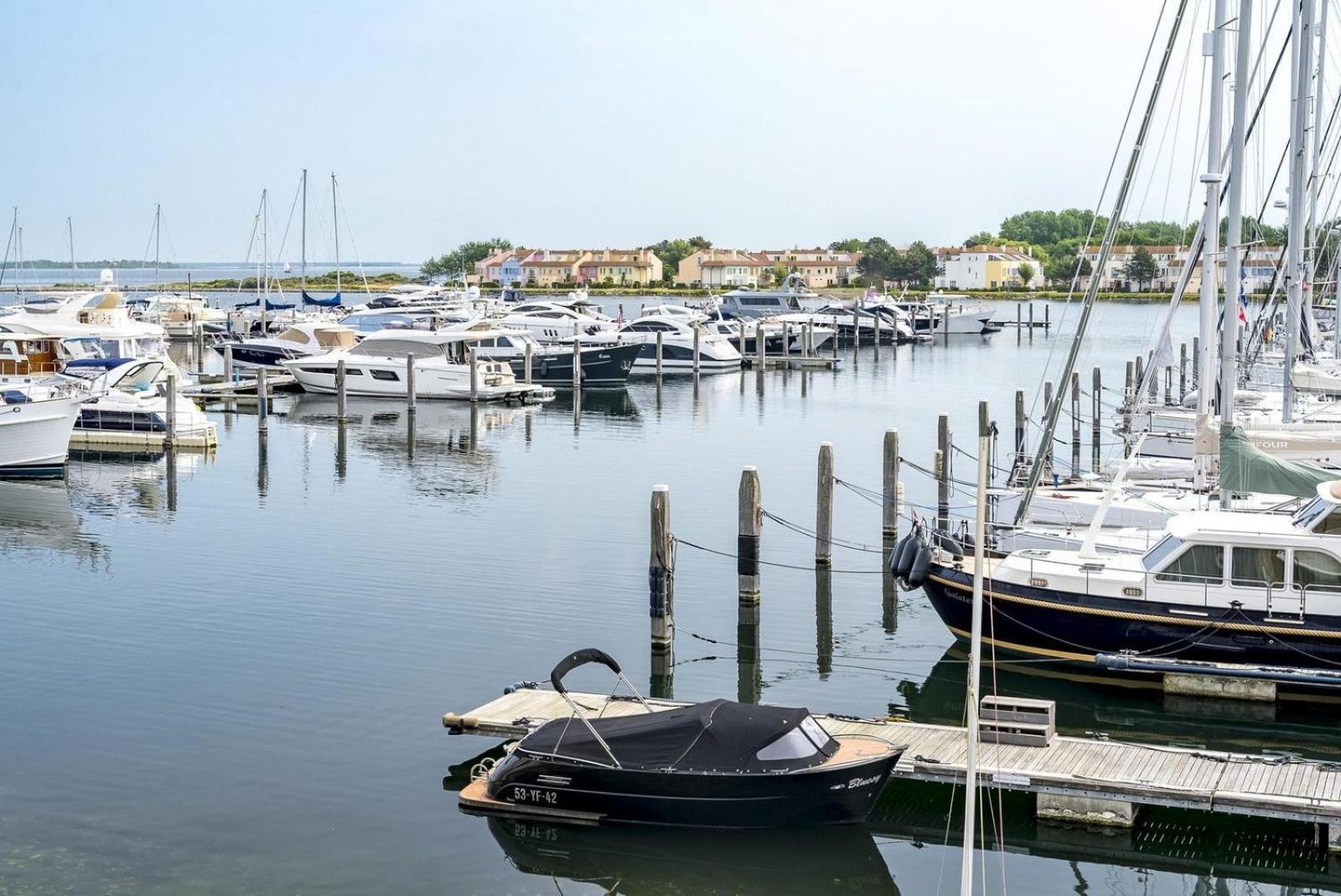 Kabbelaarsbank 504 - Port Marina Zelande Not Intended For Company Or Work-Related Stays Ouddorp Bagian luar foto
